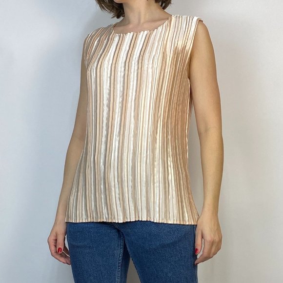 PEARLY Pink PLISSE Tank Top! Large - Picture 3 of 7